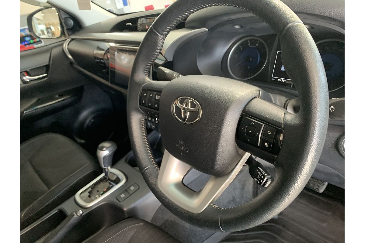 2016 Toyota Hilux SR5 GUN126R 4X4