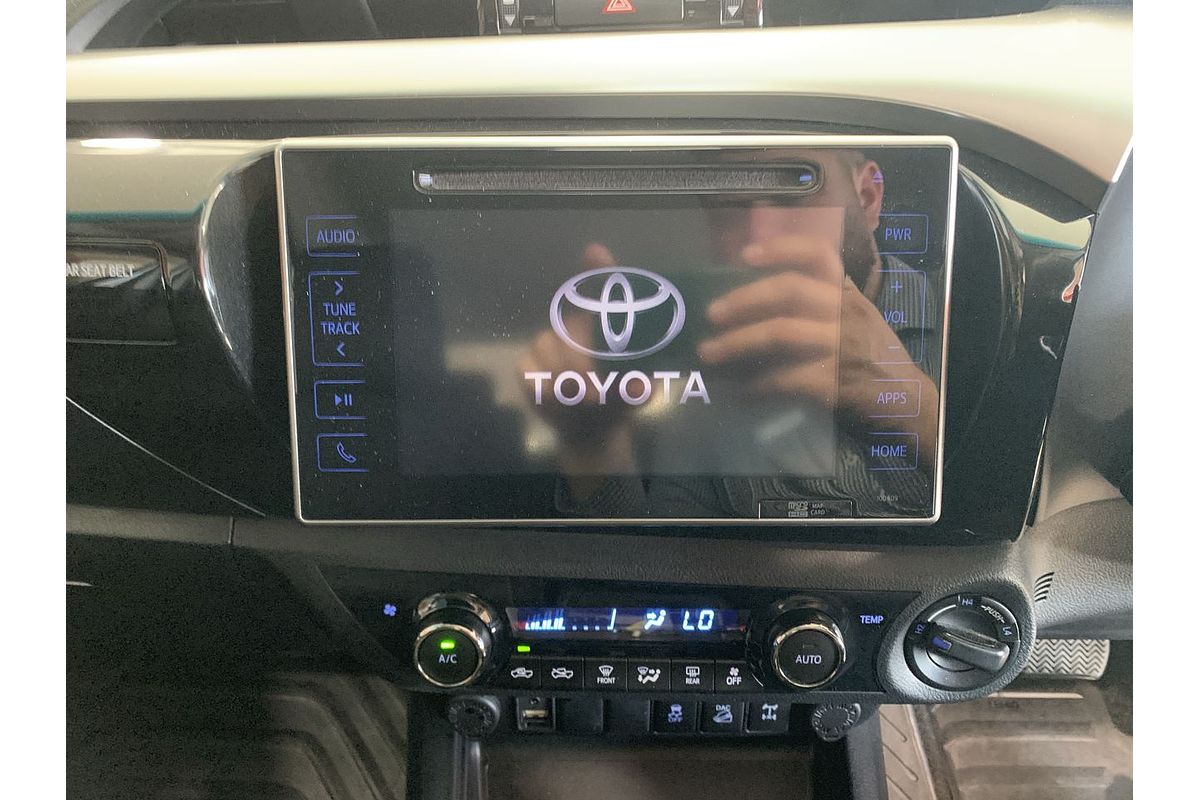 2016 Toyota Hilux SR5 GUN126R 4X4