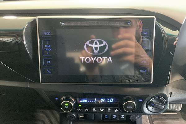 2016 Toyota Hilux SR5 GUN126R 4X4