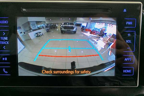 2016 Toyota Hilux SR5 GUN126R 4X4