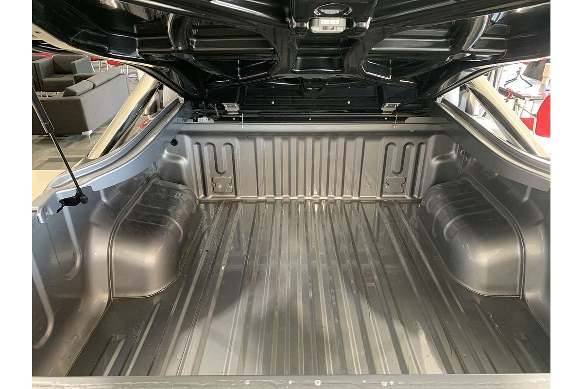 2016 Toyota Hilux SR5 GUN126R 4X4