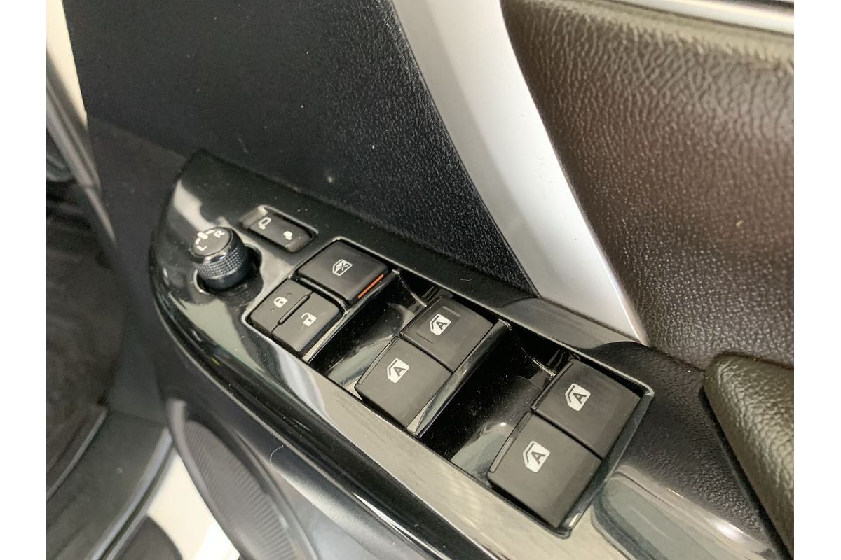 2016 Toyota Fortuner Crusade GUN156R