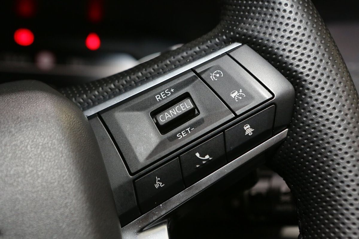 2024 Mitsubishi Outlander Black Edition ZM