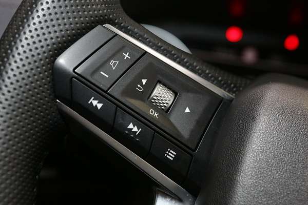 2024 Mitsubishi Outlander Black Edition ZM