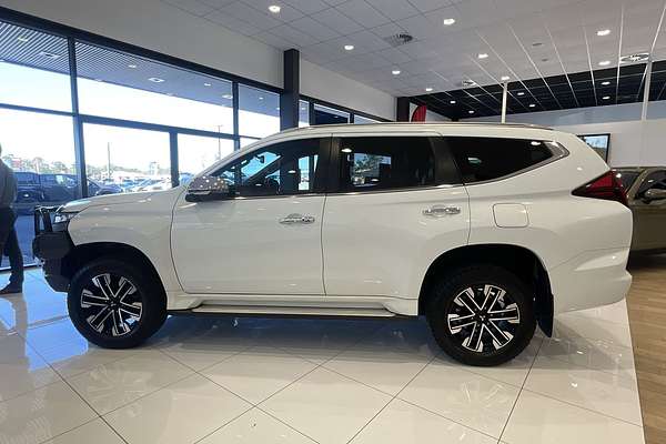 2020 Mitsubishi Pajero Sport GLS QF