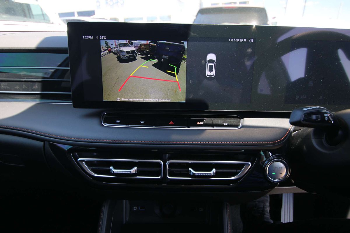 2025 MG HS Vibe AS33