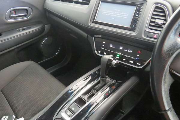 2018 Honda HR-V VTi-S
