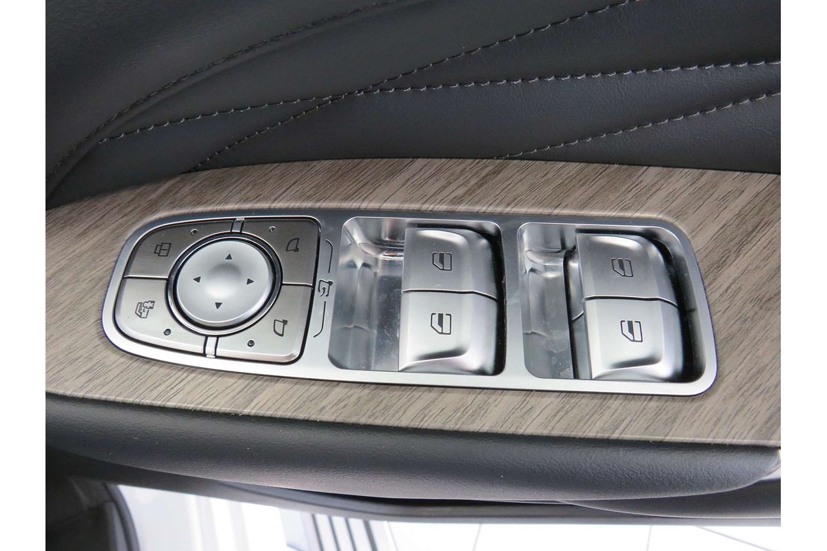 2025 GWM Tank 500 Ultra Hybrid P03