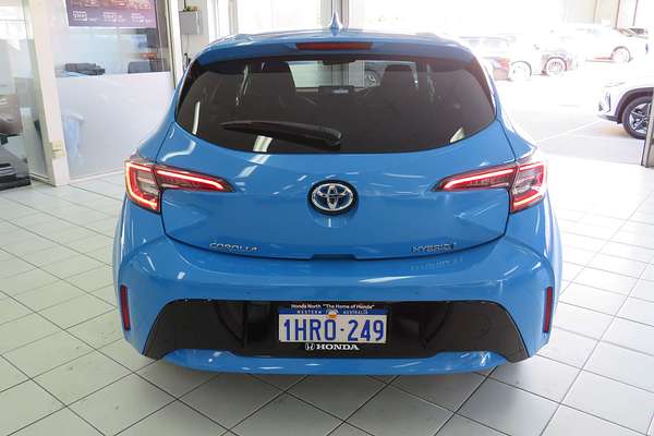 2022 Toyota Corolla SX Hybrid ZWE211R