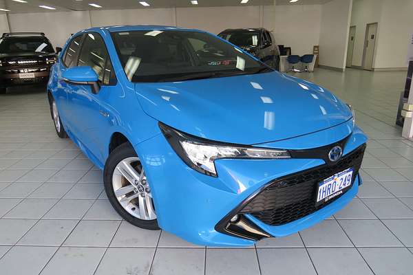 2022 Toyota Corolla SX Hybrid ZWE211R