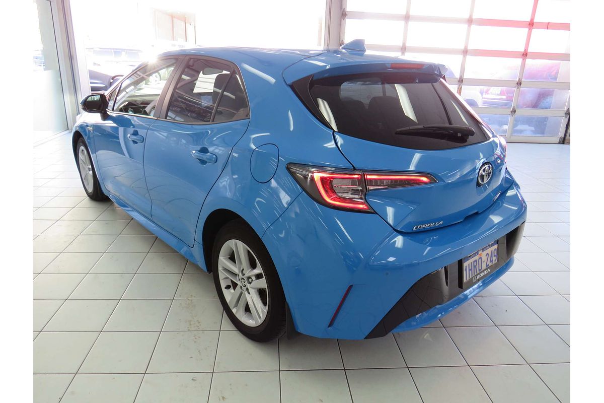 2022 Toyota Corolla SX Hybrid ZWE211R