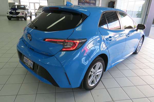 2022 Toyota Corolla SX Hybrid ZWE211R