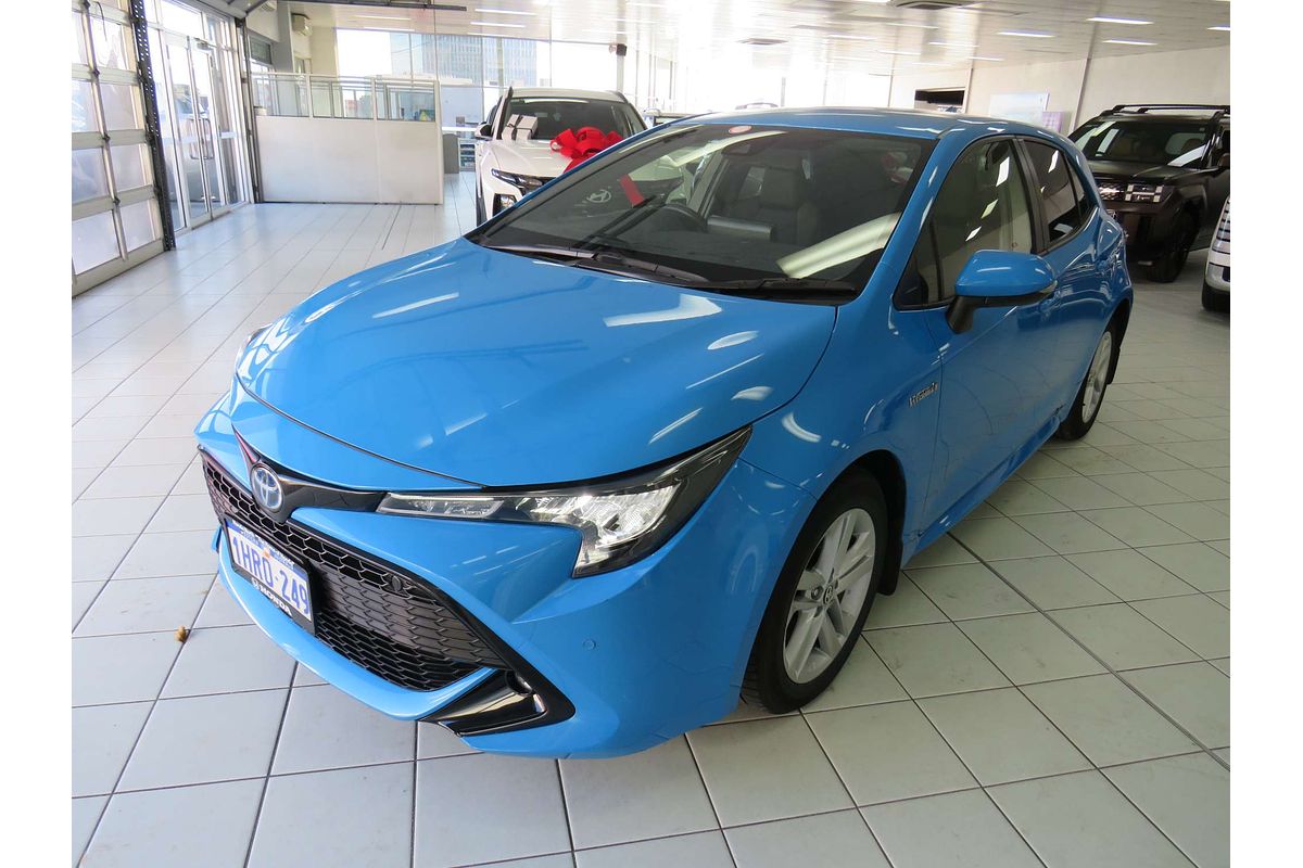 2022 Toyota Corolla SX Hybrid ZWE211R