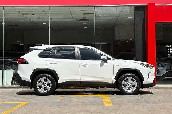 2021 Toyota RAV4 GXL AXAH54R