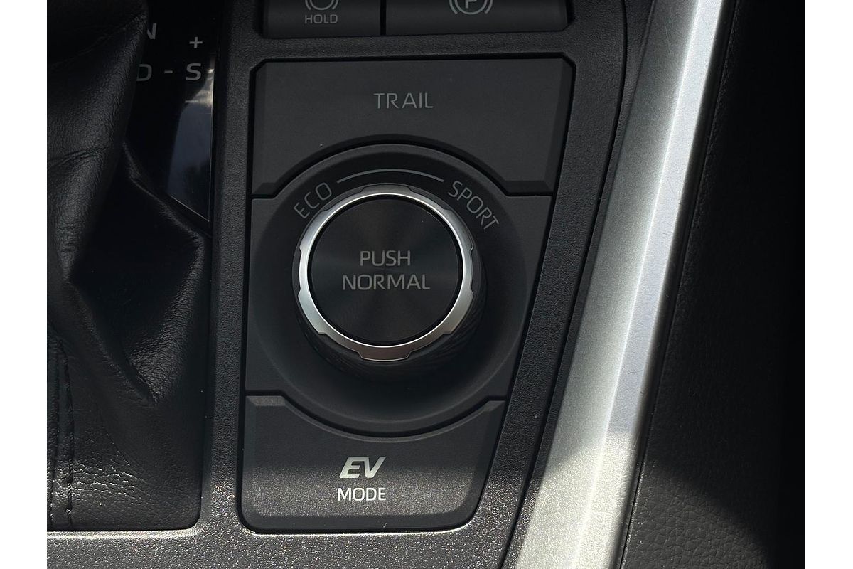 2021 Toyota RAV4 GXL AXAH54R