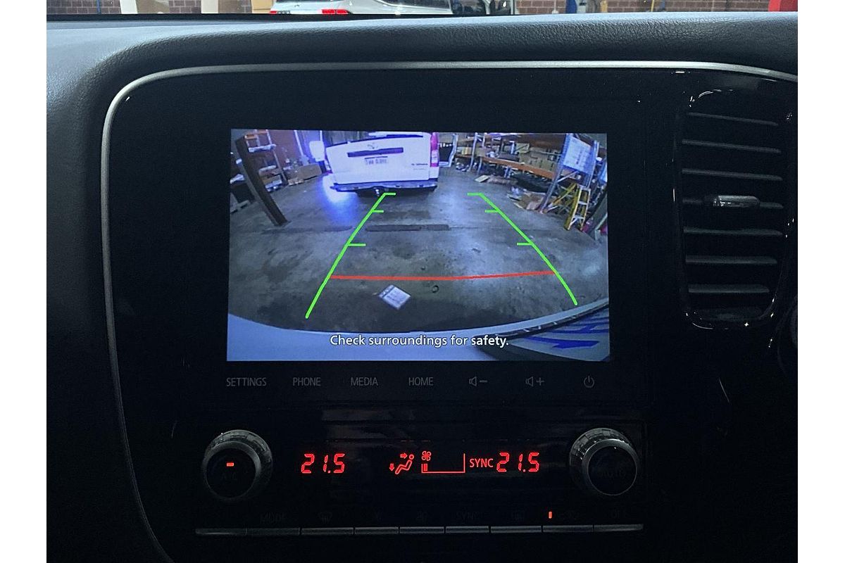 2020 Mitsubishi Outlander LS ZL