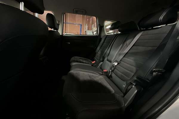 2020 Mitsubishi Outlander LS ZL