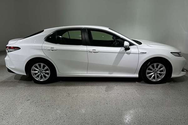 2019 Toyota Camry Ascent AXVH71R