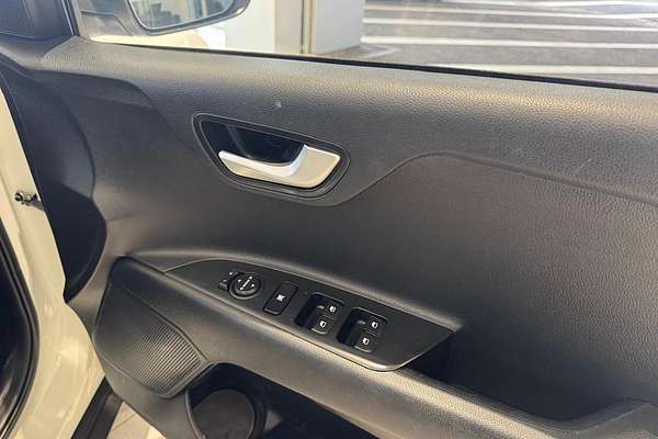 2021 Kia Stonic S YB