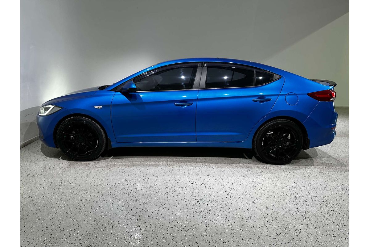 2017 Hyundai Elantra Active AD