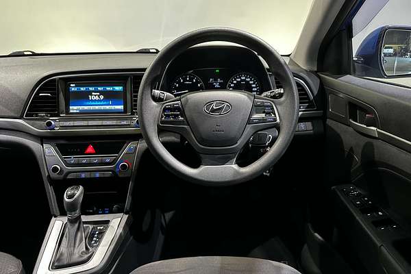 2017 Hyundai Elantra Active AD