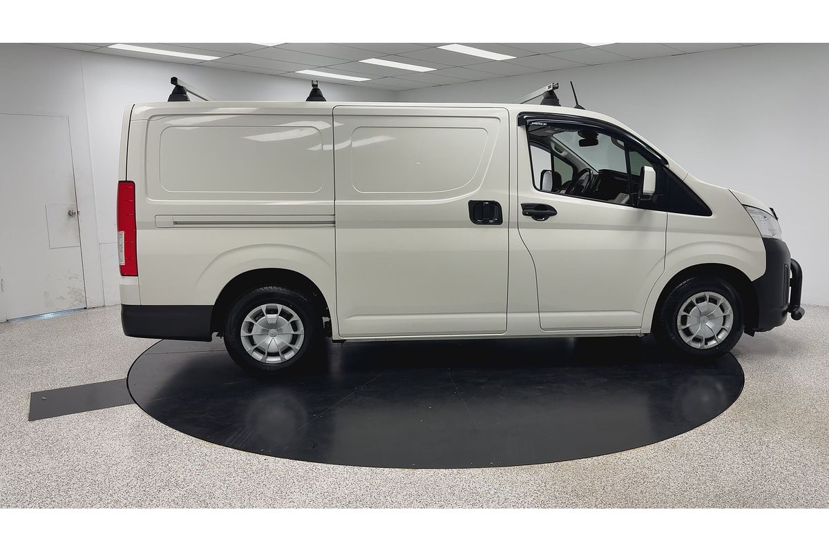 2021 Toyota Hiace GDH300R LWB