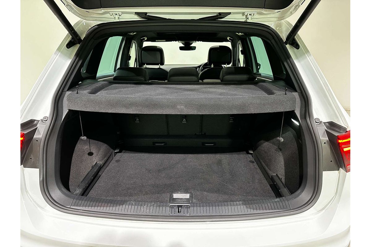 2022 Volkswagen Tiguan 162TSI R-Line 5N