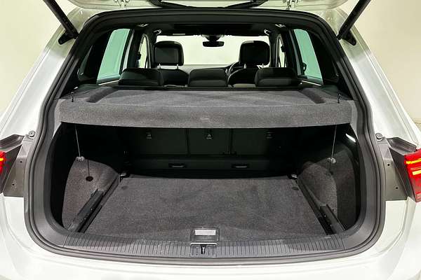 2022 Volkswagen Tiguan 162TSI R-Line 5N