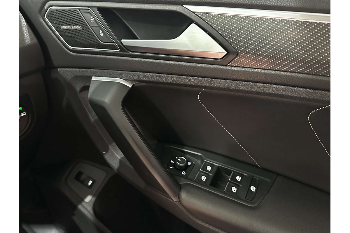 2022 Volkswagen Tiguan 162TSI R-Line 5N