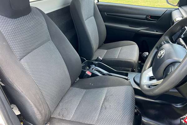 2015 Toyota Hilux Workmate GUN122R Rear Wheel Drive