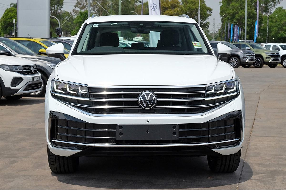 2025 Volkswagen Touareg 170TDI RC