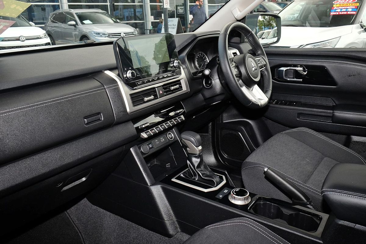 2023 Mitsubishi Triton GLS MV 4X4