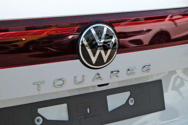 2025 Volkswagen Touareg 170TDI RC