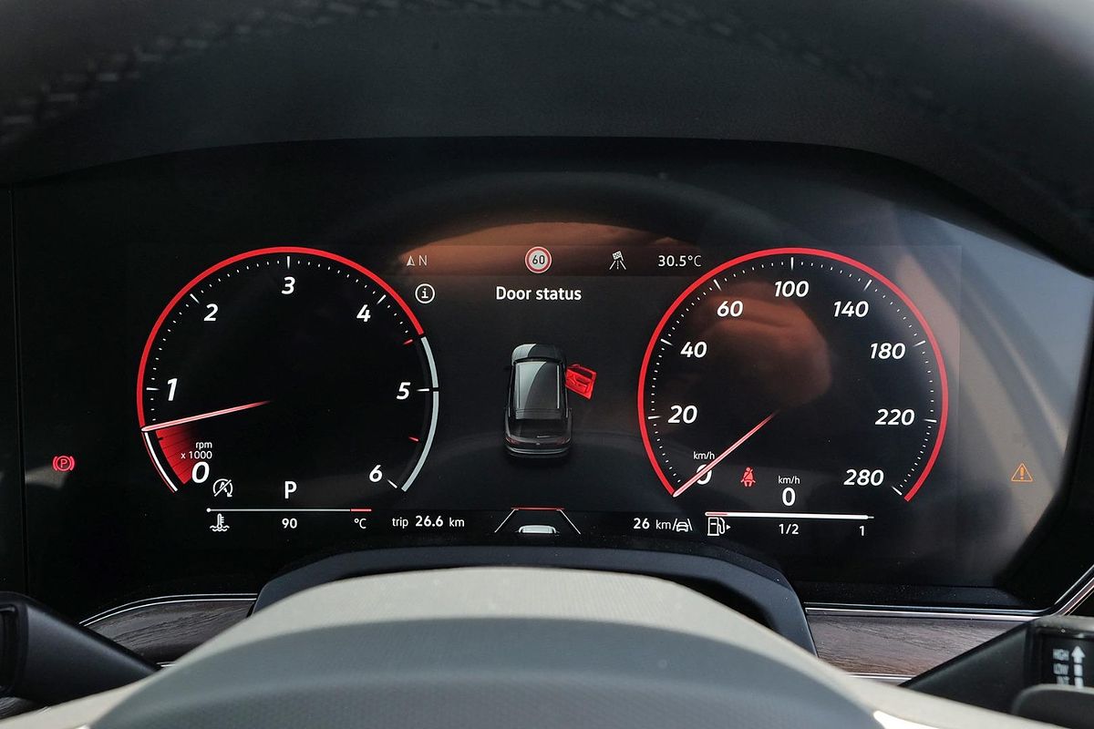 2025 Volkswagen Touareg 170TDI RC