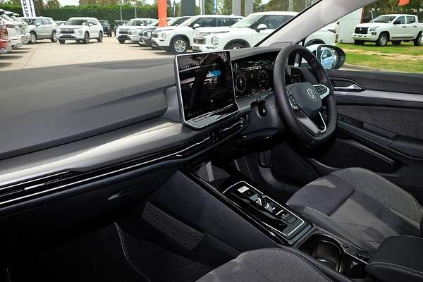 2025 Volkswagen Golf 110TSI Style 8.5