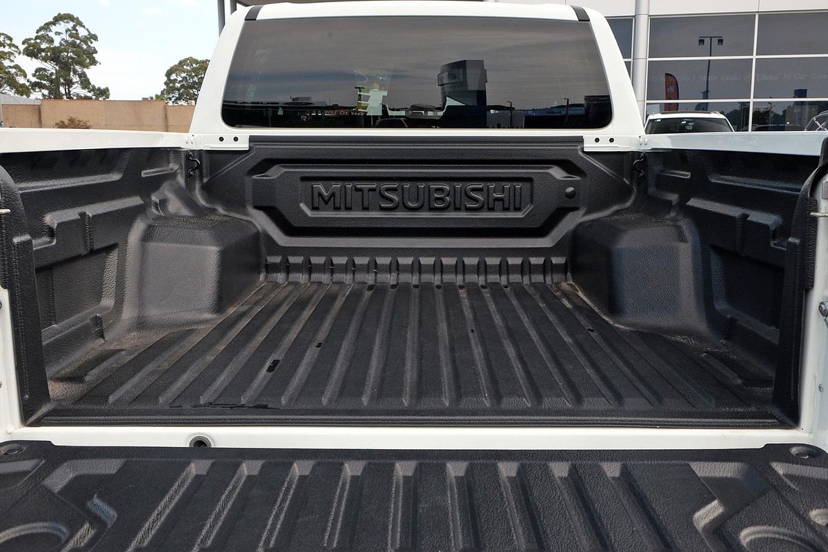 2023 Mitsubishi Triton GLS MV 4X4