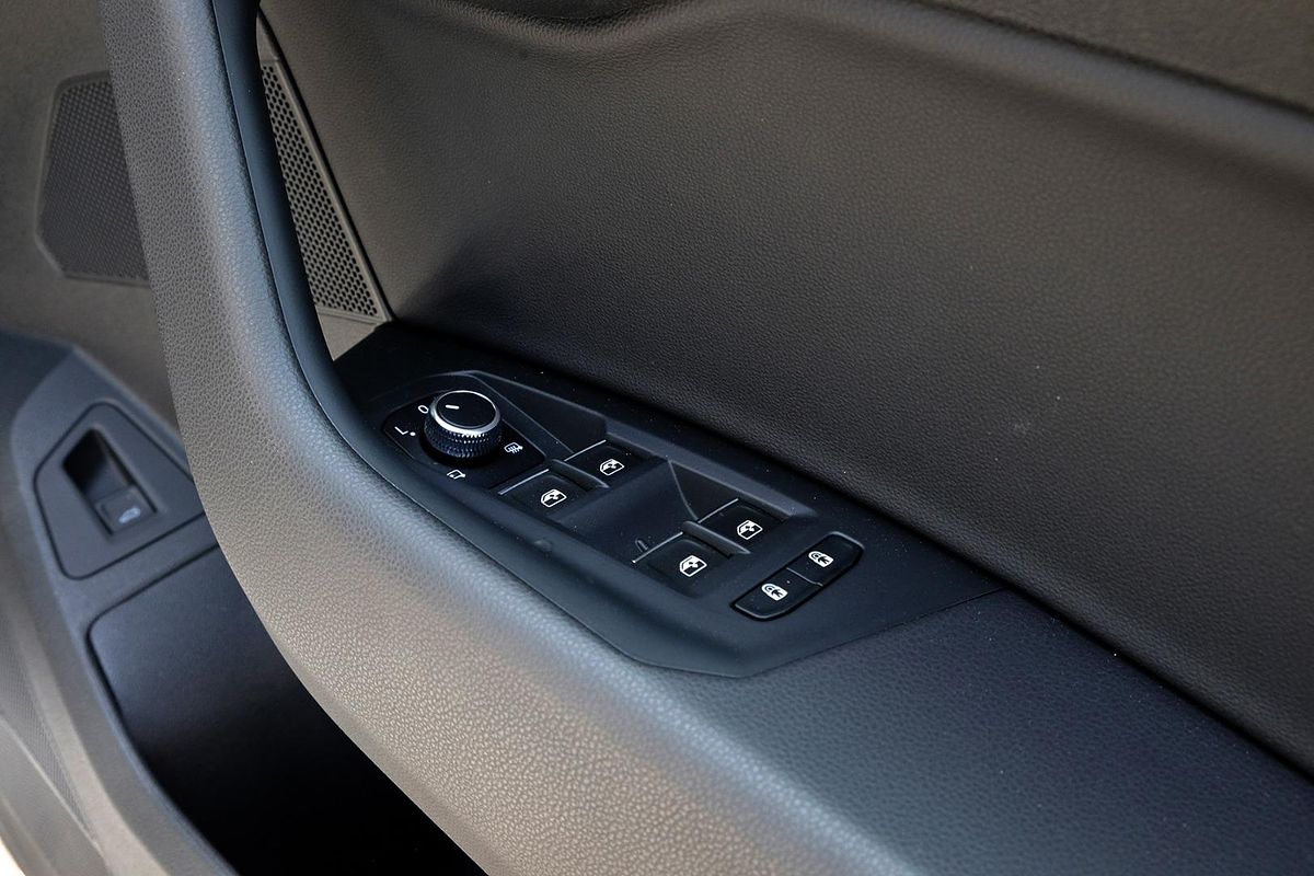 2025 Volkswagen Touareg 170TDI RC