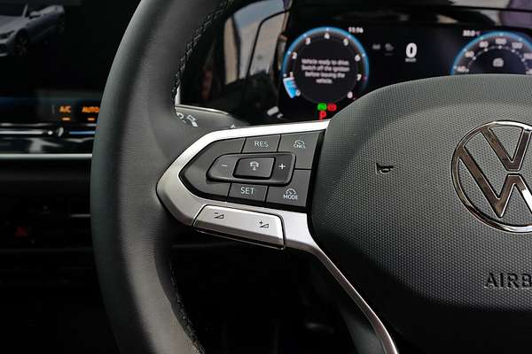 2025 Volkswagen Golf 110TSI Style 8.5