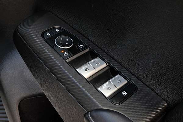 2024 Mitsubishi Outlander ES ZM