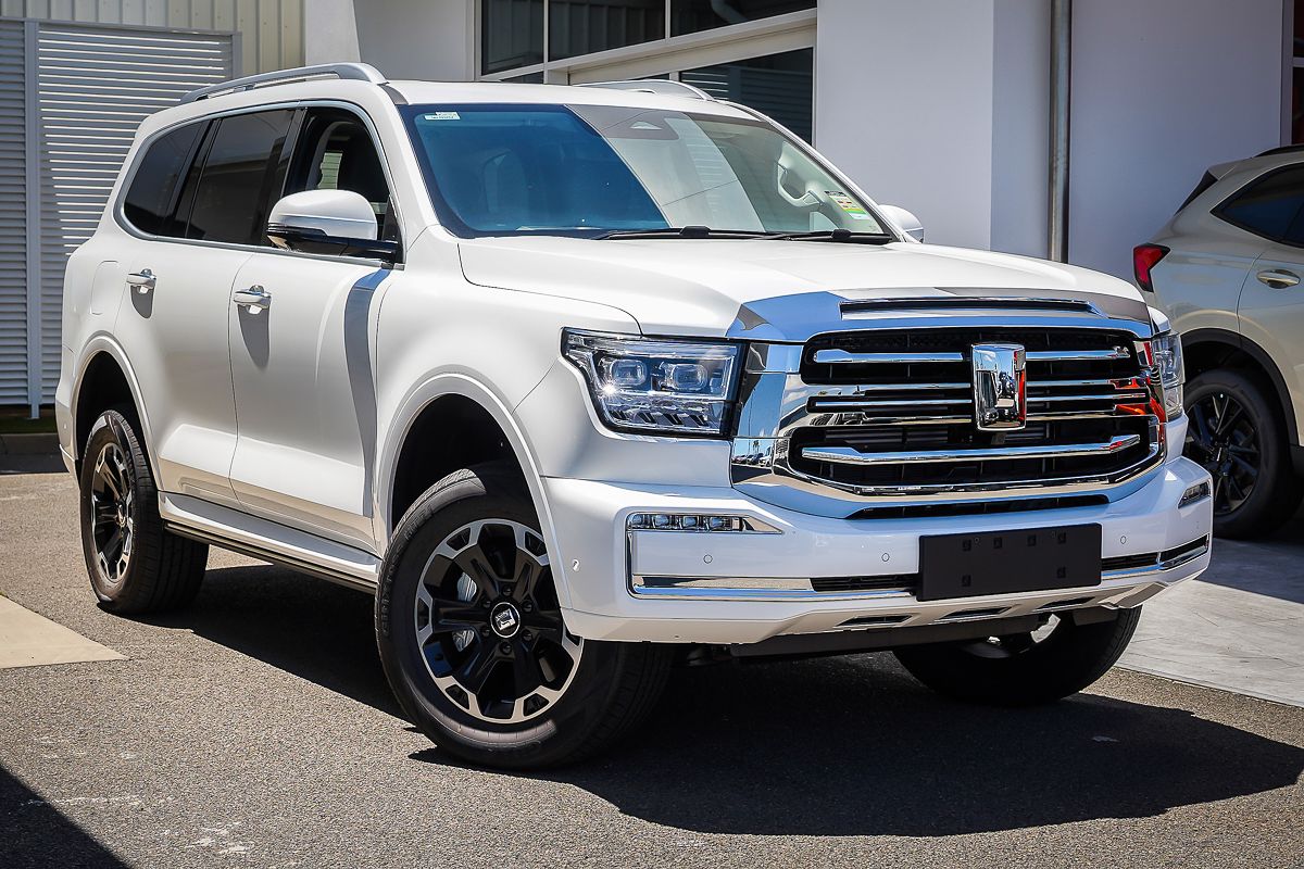 2025 GWM Tank 500 Ultra Hi4-T PHEV P03