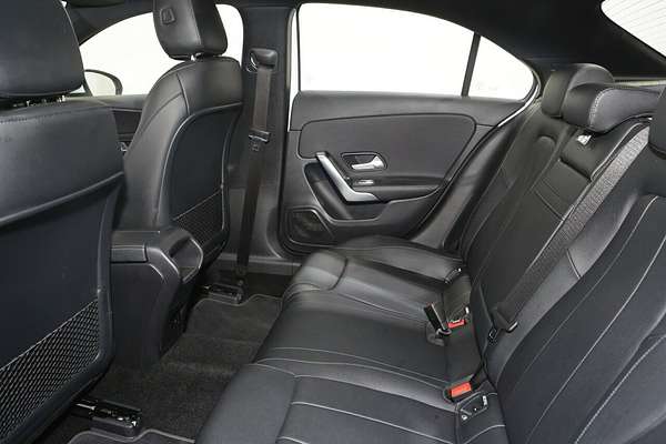 2022 Mercedes-Benz A-Class A180 V177