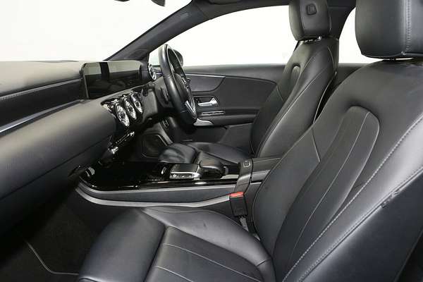 2022 Mercedes-Benz A-Class A180 V177