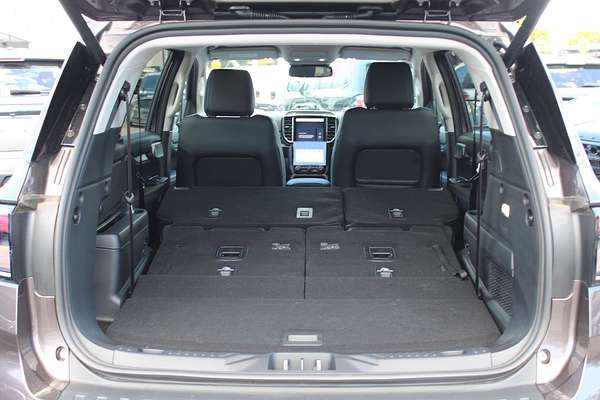 2025 Ford Everest Trend 2.0L