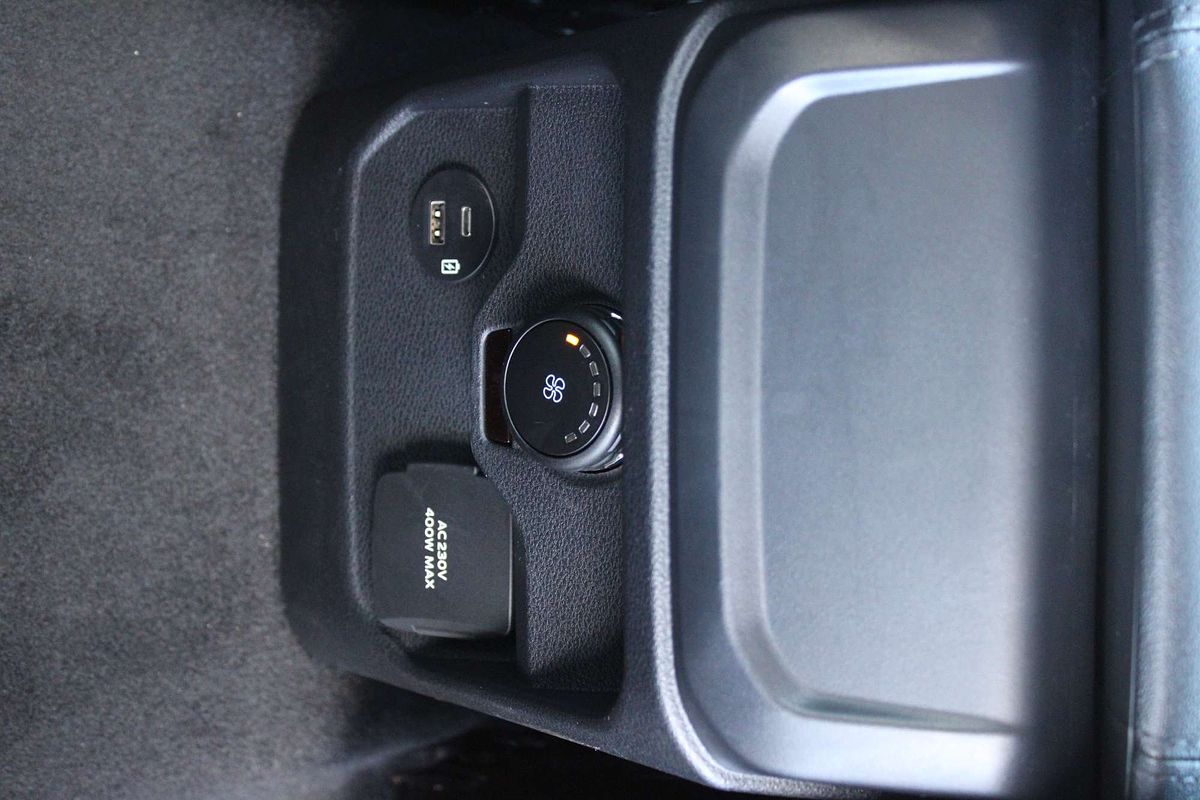 2025 Ford Everest Trend 2.0L