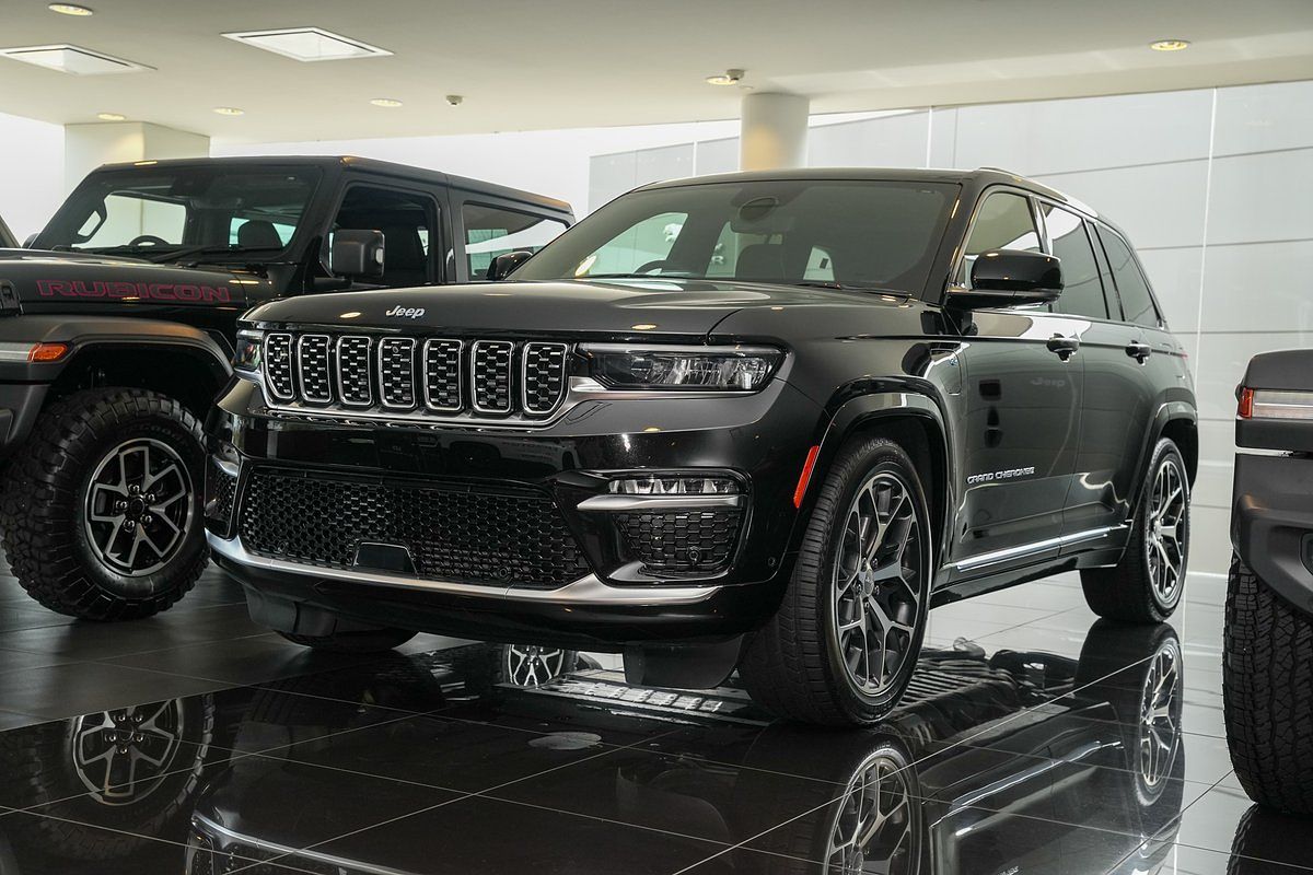 2023 Jeep Grand Cherokee Summit Reserve 4xe WL