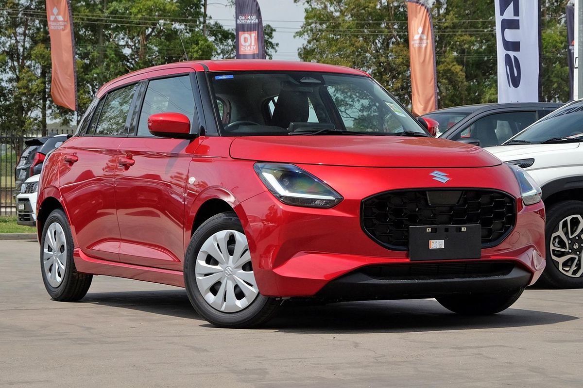 2025 Suzuki Swift Hybrid UZ