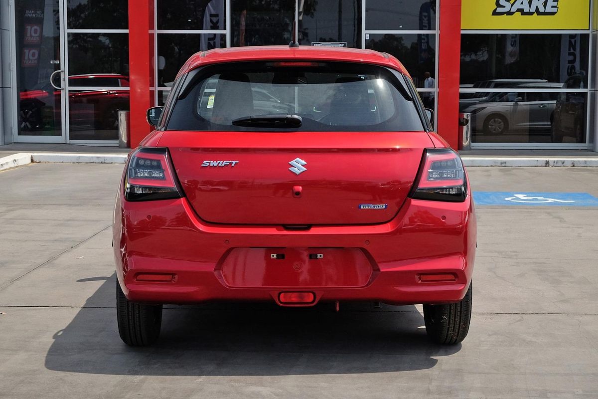 2025 Suzuki Swift Hybrid UZ