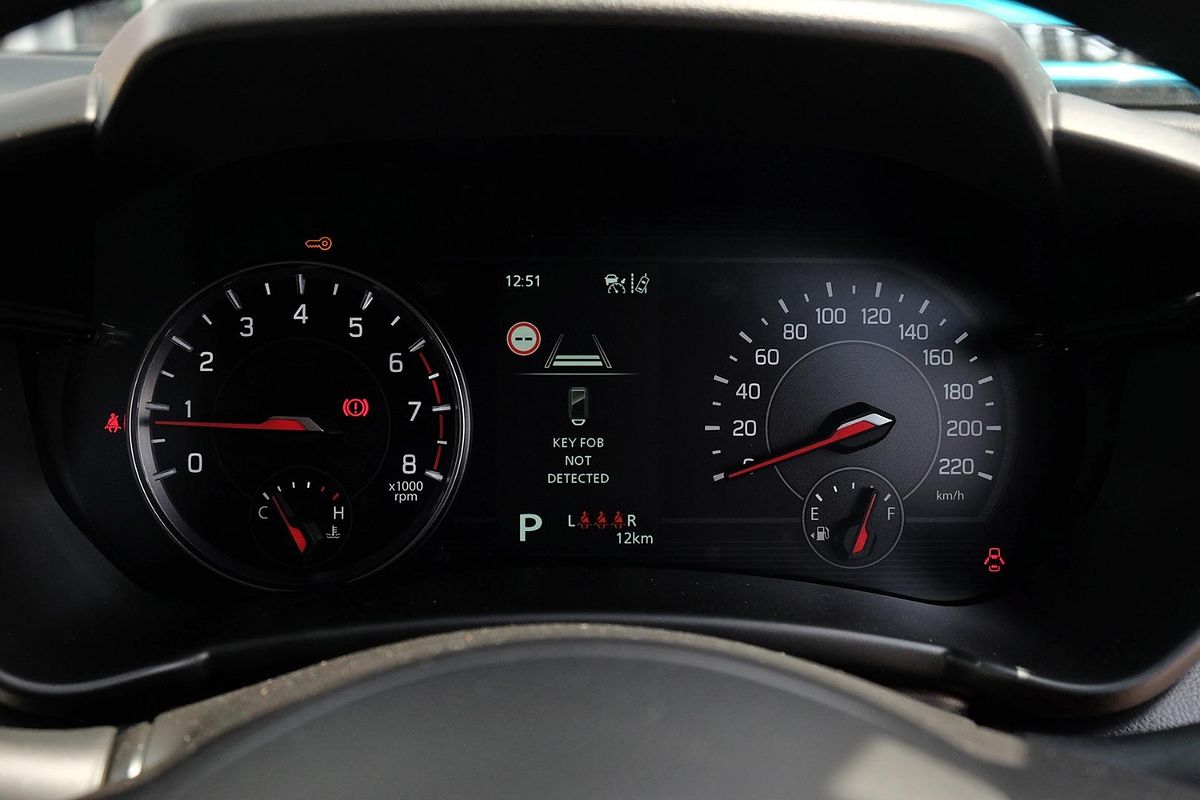 2025 Suzuki Swift Hybrid UZ