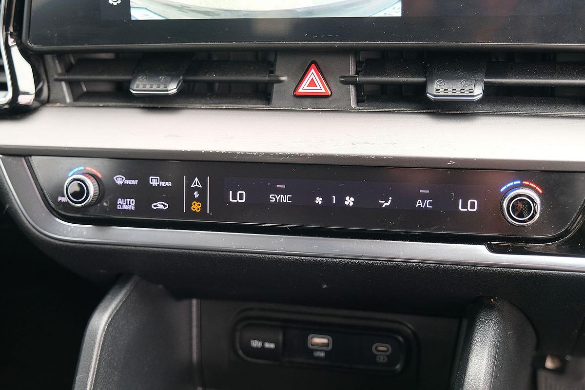 2022 Kia Sportage SX NQ5