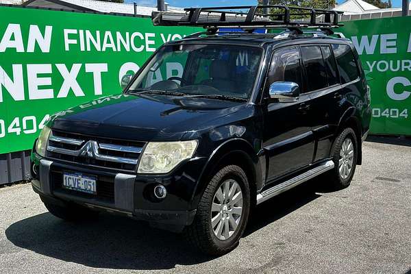 2007 Mitsubishi Pajero Exceed NS